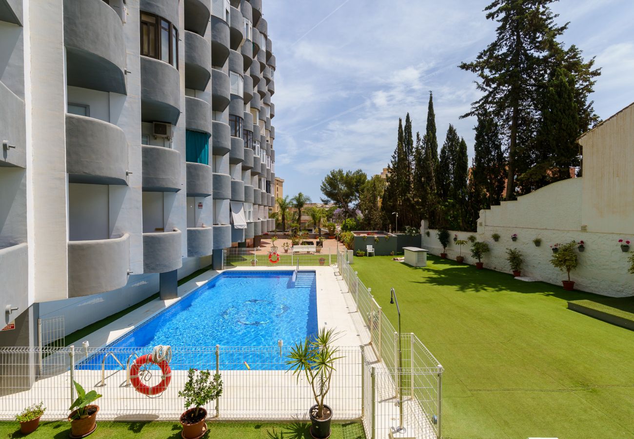 Apartamento en Torremolinos - MalagaSuite Comfort Home and Pool