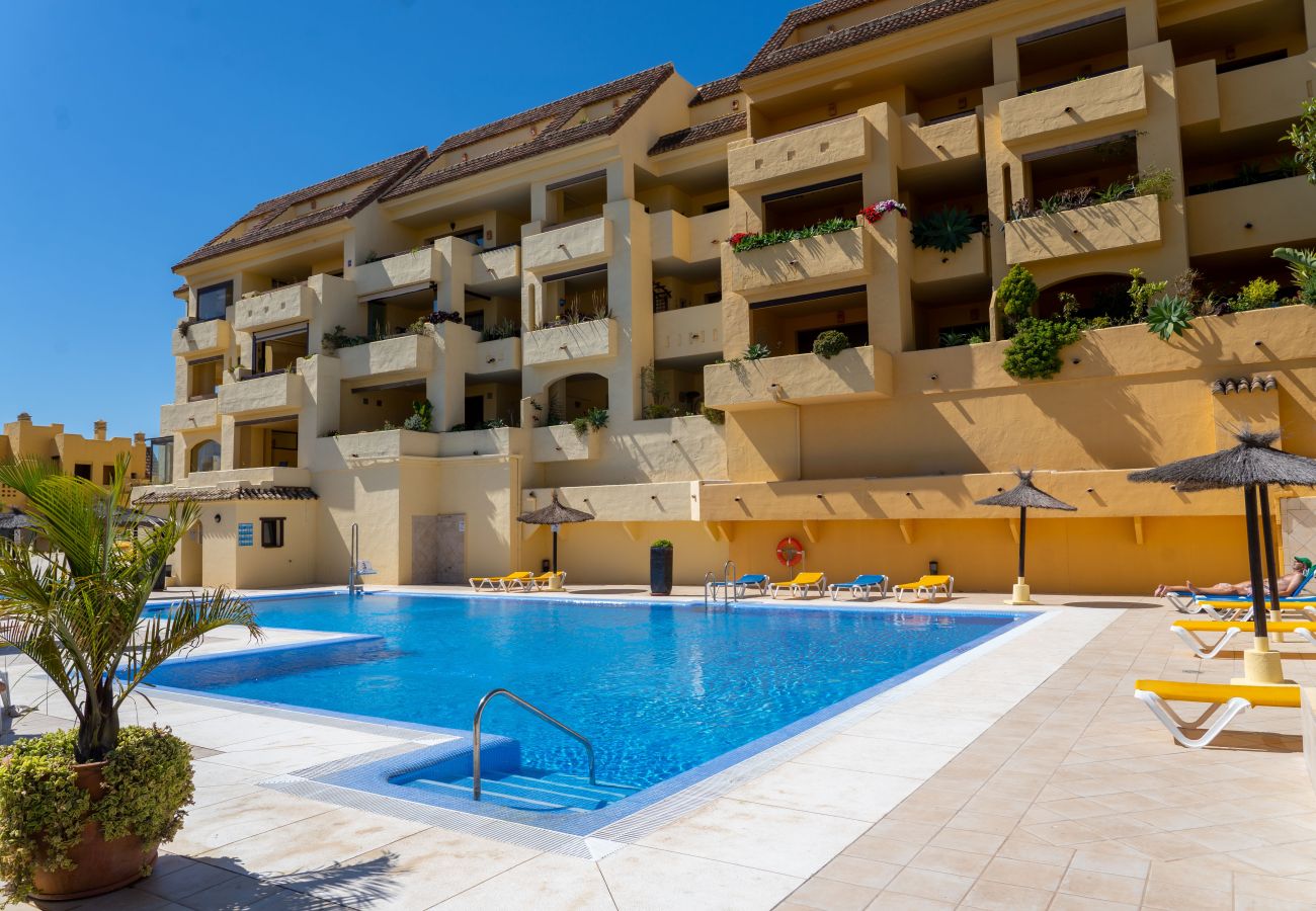 Apartamento en Manilva - MalagaSuite Duquesa Manilva Pool