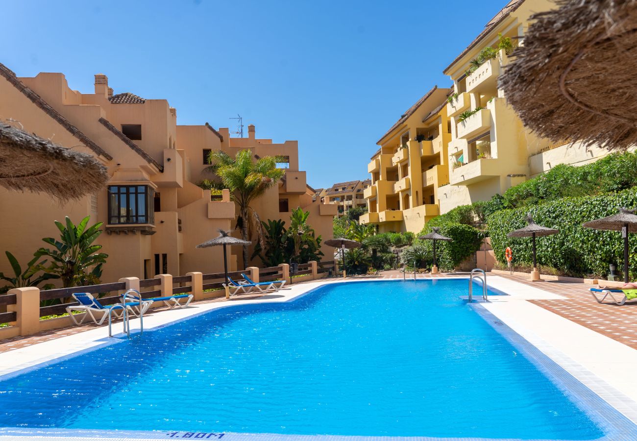 Apartamento en Manilva - MalagaSuite Duquesa Manilva Pool