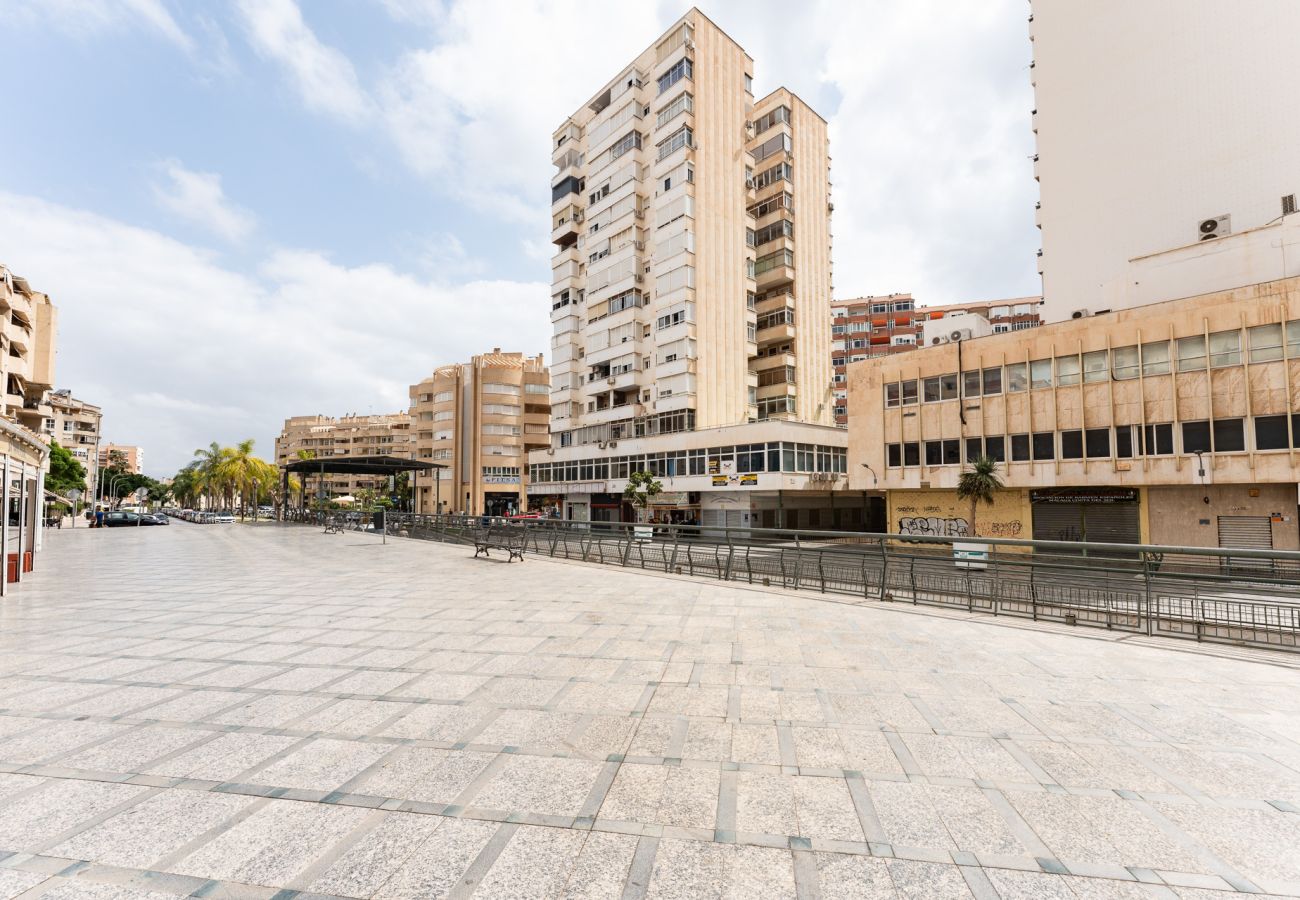 Apartamento en Torremolinos - MalagaSuite Getaway Torremolinos