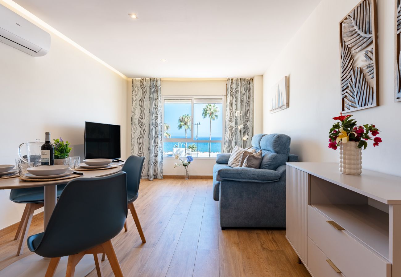 Apartamento en Torremolinos - MalagaSuite Las Palmeras Mar