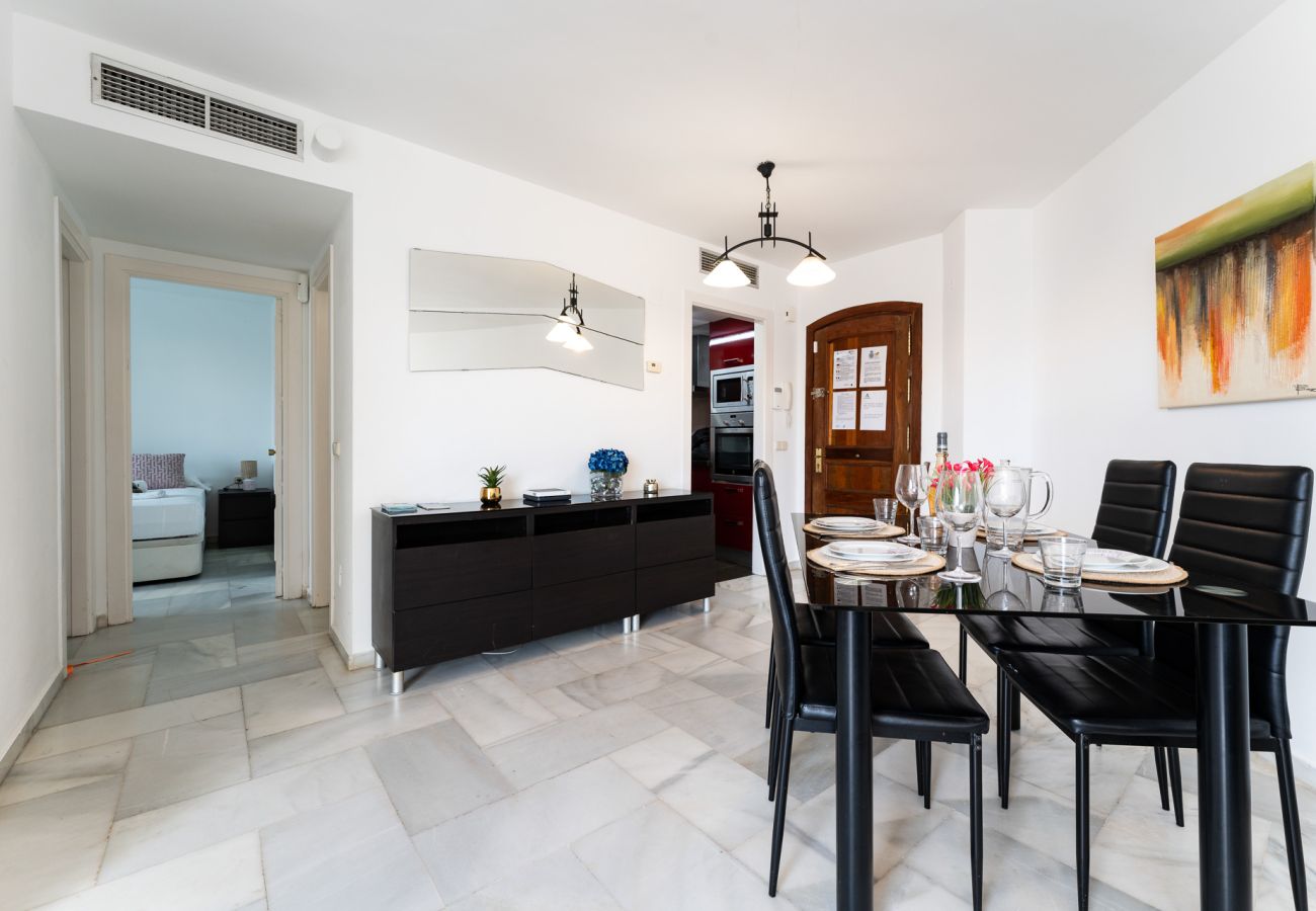 Apartamento en Benalmádena - MalagaSuite Puerto Marina Benalmadena