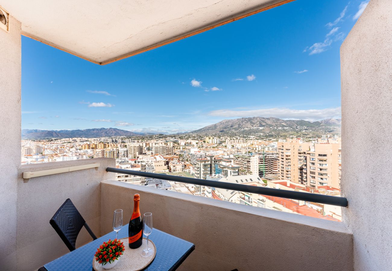 Apartamento en Fuengirola - MalagaSuite Posidonia Beach