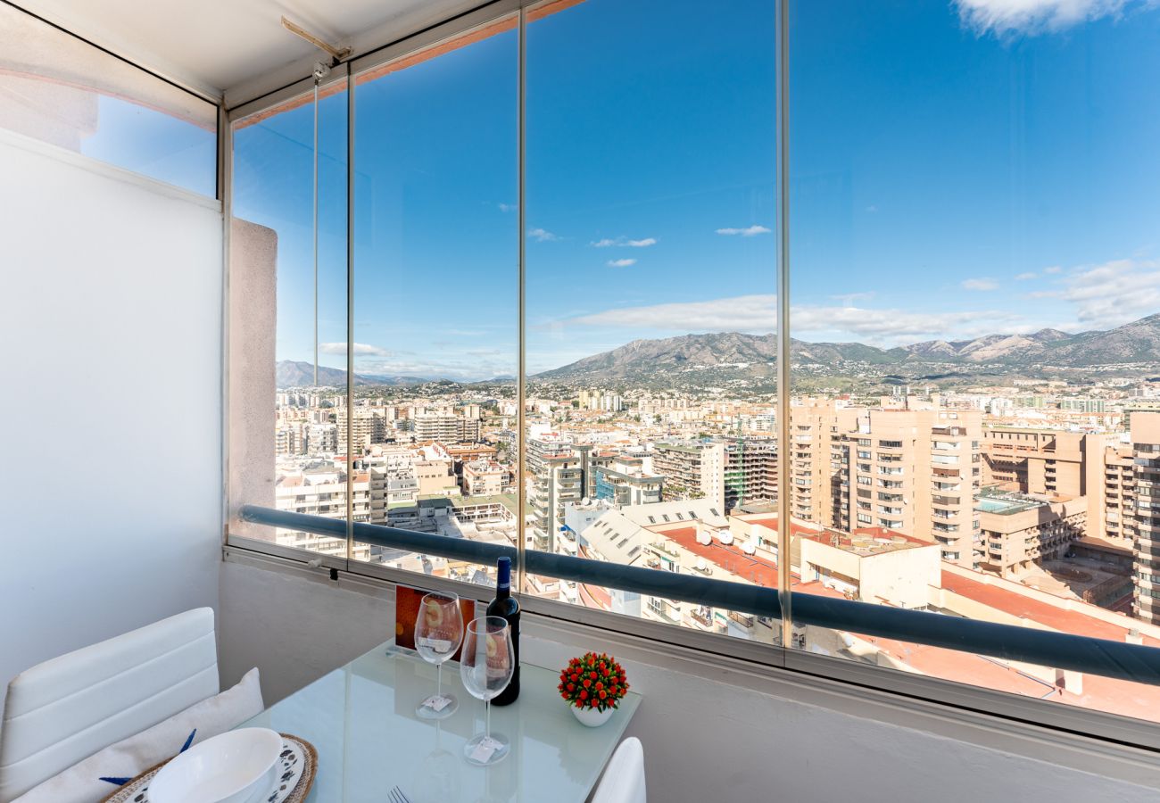 Apartamento en Fuengirola - MalagaSuite Mediterranean Beach