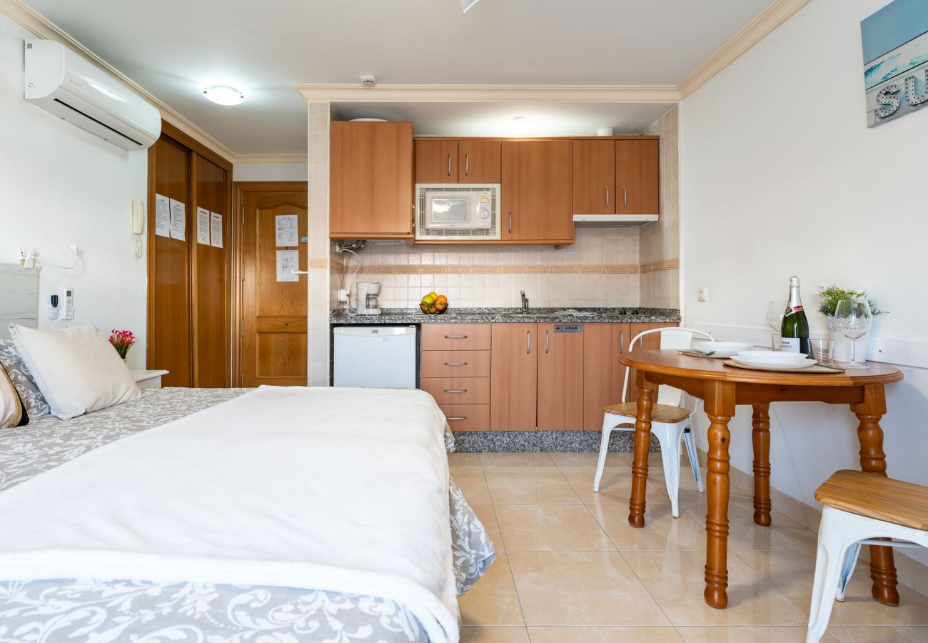 Apartamento en Torremolinos - MalagaSuite El Levante Apartment 4