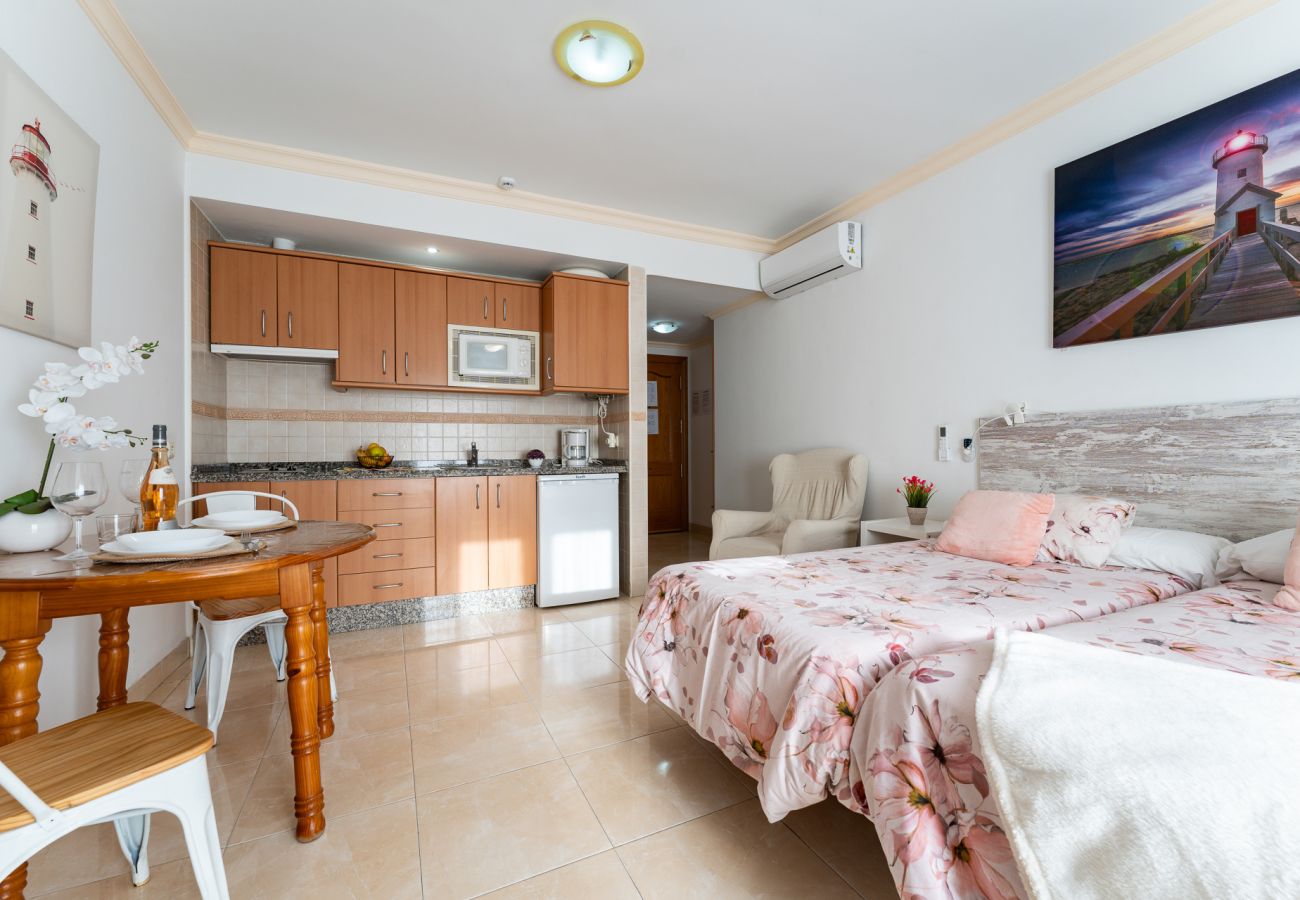 Apartamento en Torremolinos - MalagaSuite El Levante Apartment 7