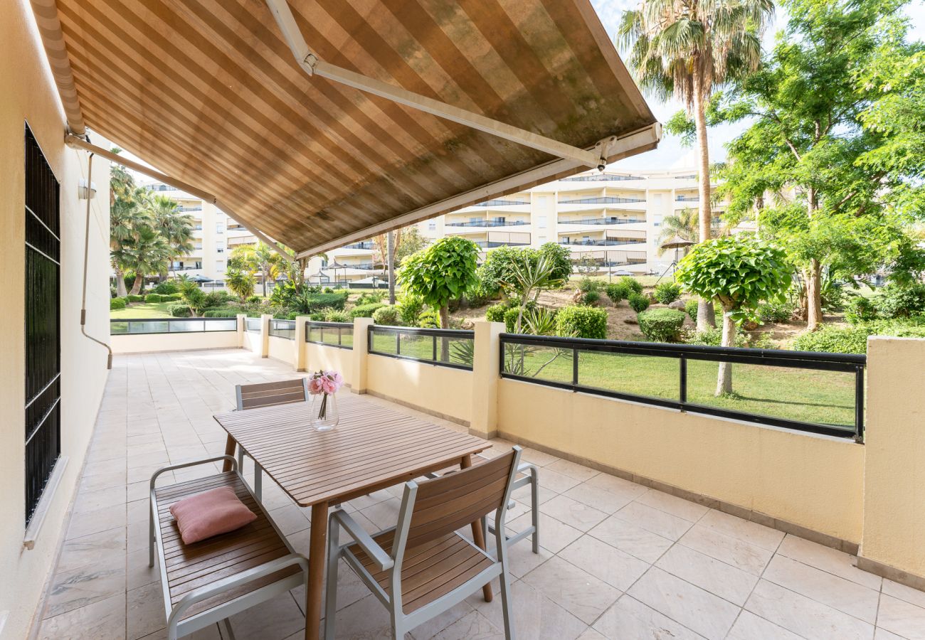 Apartamento en Torremolinos - MalagaSuite Terrace&Pool Playamar