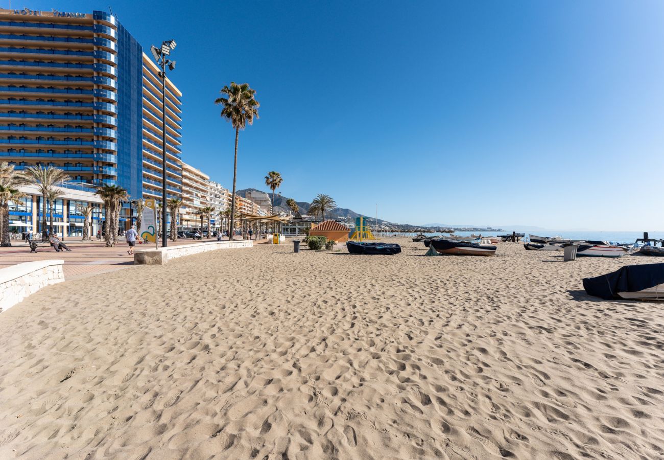 Ferienwohnung in Fuengirola - MalagaSuite Fuengirola Beach & Sun