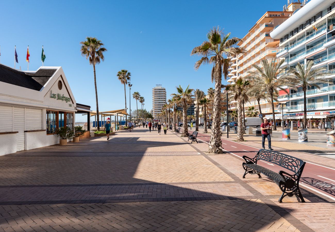 Ferienwohnung in Fuengirola - MalagaSuite Fuengirola Beach & Sun