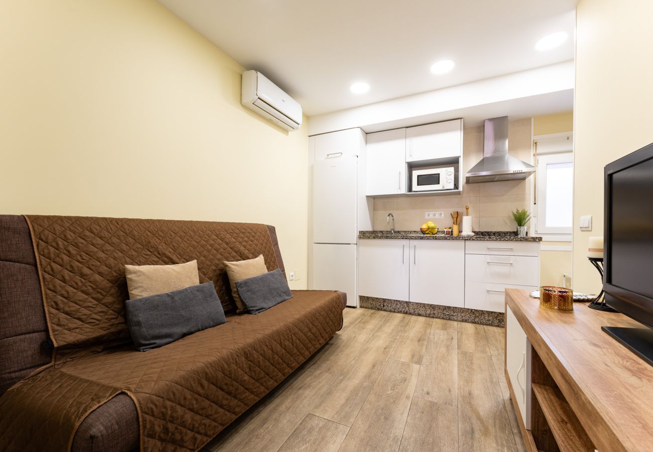 Ferienwohnung in Málaga - MalagaSuite Bermeja City 2