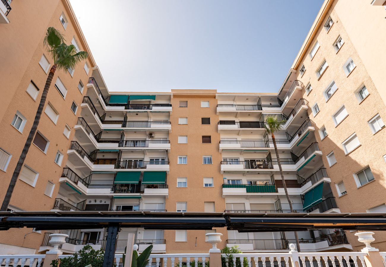 Ferienwohnung in Fuengirola - MalagaSuite Golden Views Fuengirola