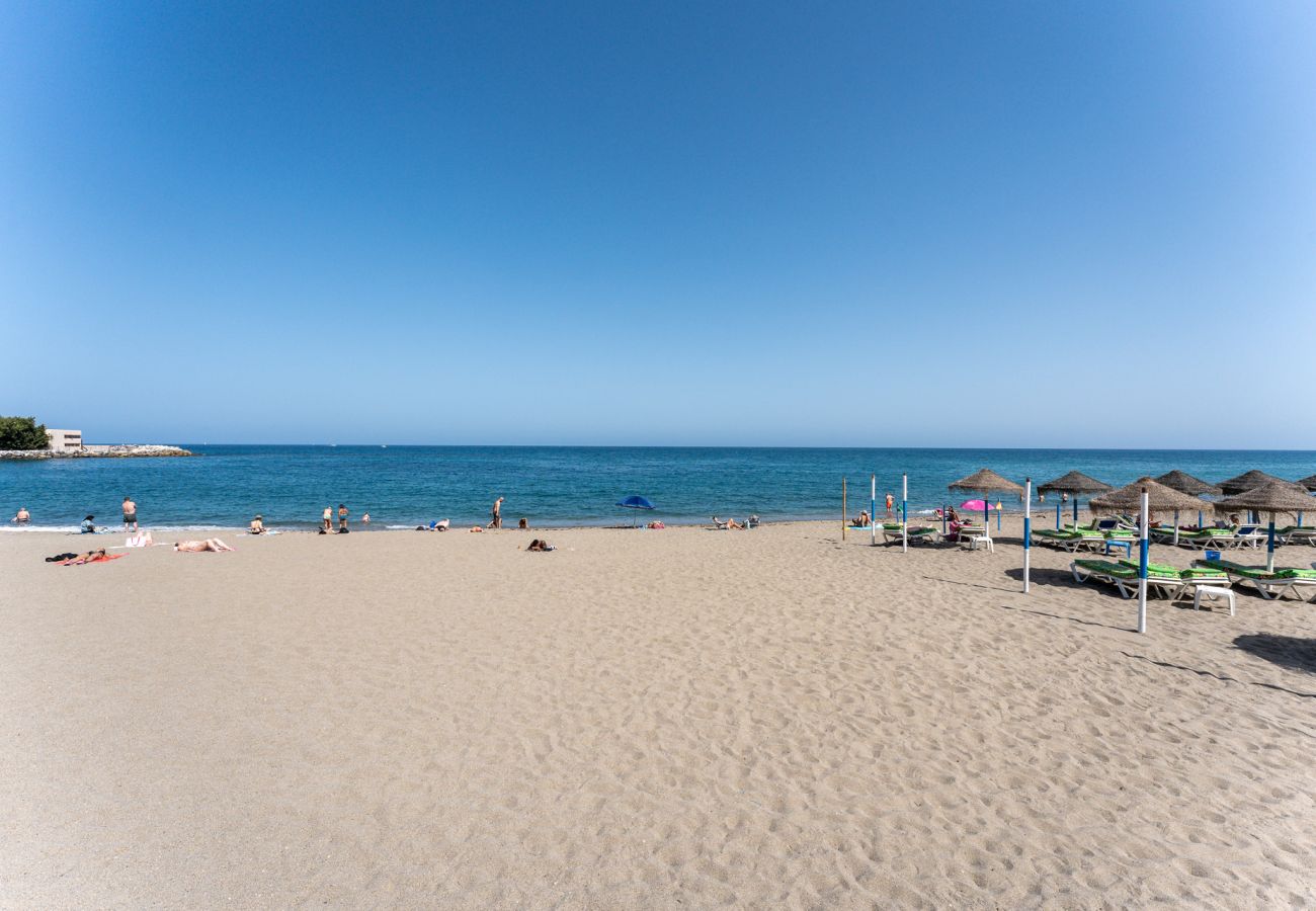 Ferienwohnung in Fuengirola - MalagaSuite Golden Views Fuengirola