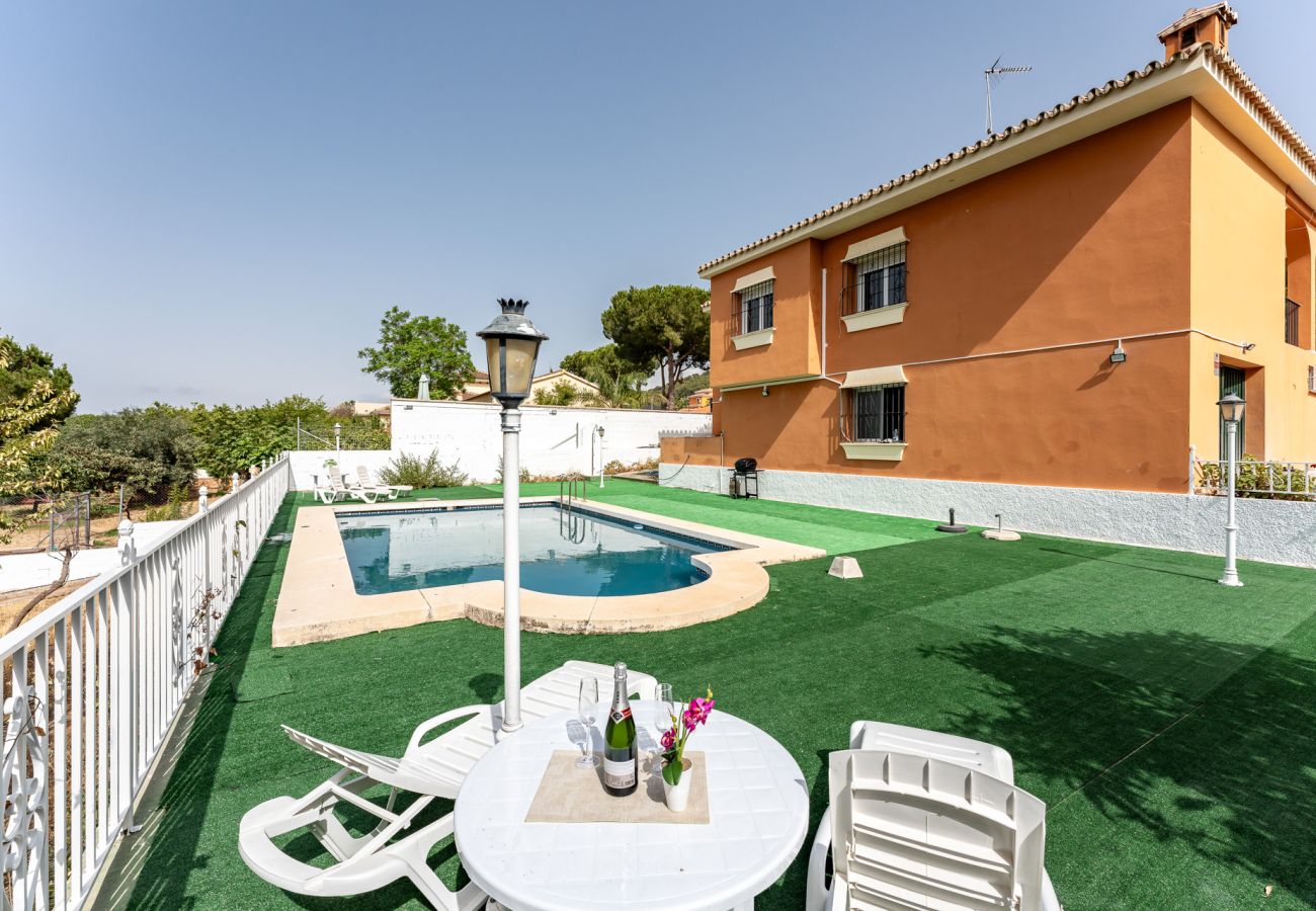 Landhaus in Alhaurin de la Torre - MalagaSuite Cortijo Pinos de Alhaurín