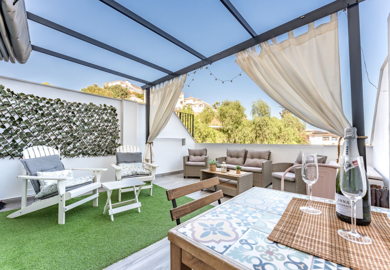 Ferienwohnung in Fuengirola - MalagaSuite Yucas Fuengirola