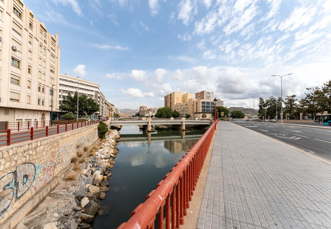 Ferienwohnung in Málaga - MalagaSuite River Views Center