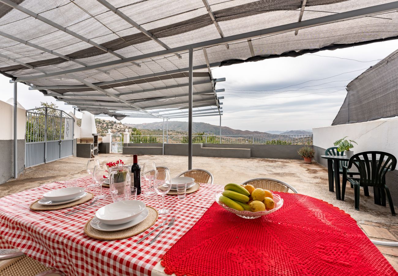 Landhaus in Casarabonela - MalagaSuite Cortijo Robles