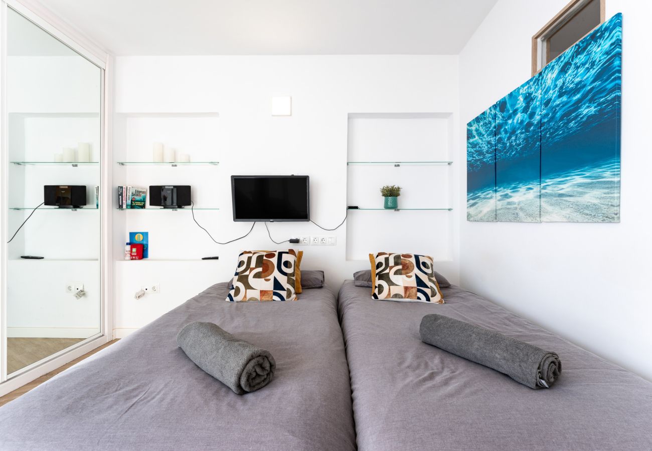 Ferienwohnung in Fuengirola - MalagaSuite Dolphin Beach