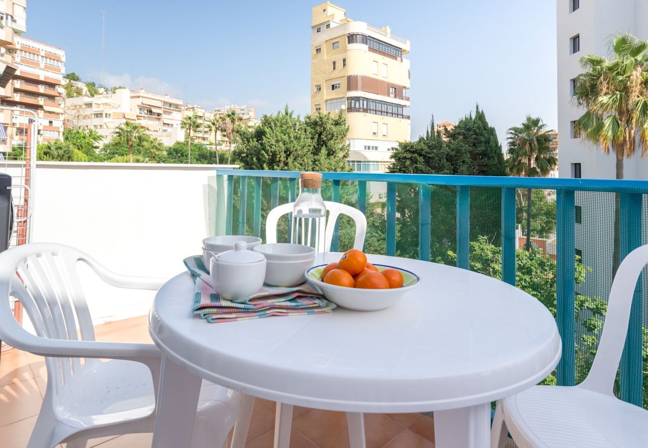 Apartment in Torremolinos - MalagaSuite Lux Beach & Pool