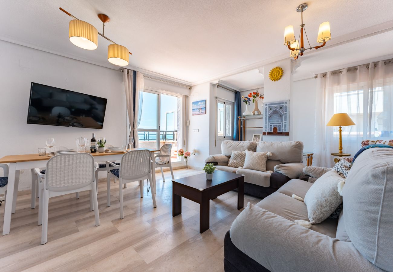 Apartment in Fuengirola - Malagasuite Seaside Penthouse Fuengirola