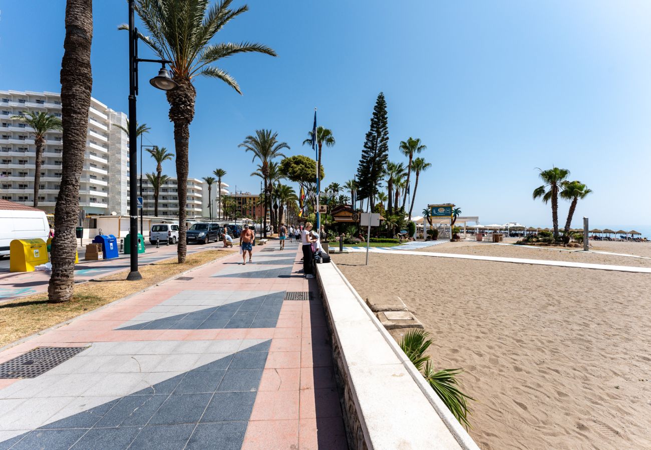 Apartment in Torremolinos - MalagaSuite Wave Terrace Torremolinos