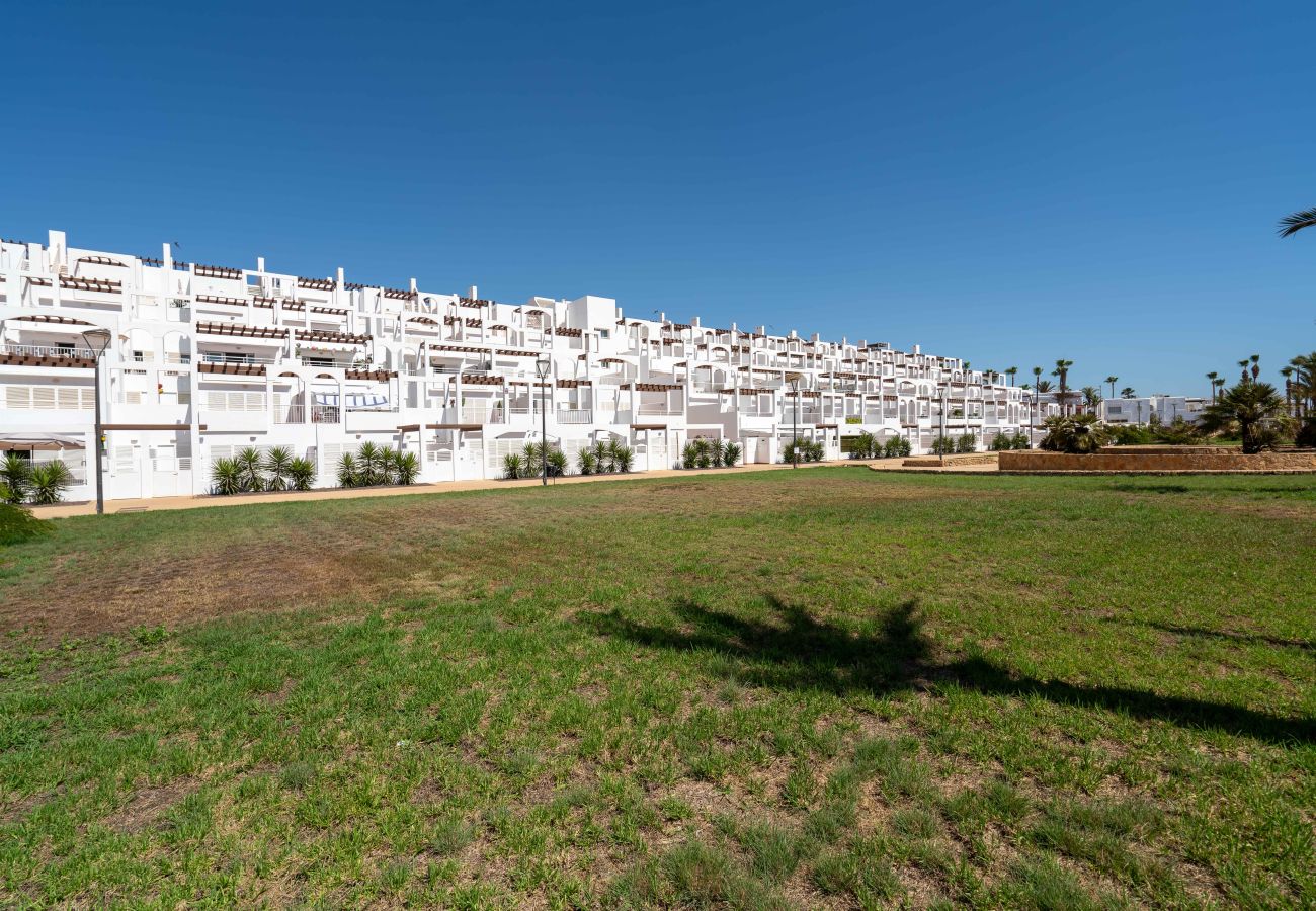 Apartment in Mojacar - AlmeriaSuite Mojacar Breeze Sun503