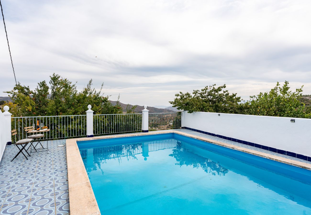 Cottage in Casarabonela - MalagaSuite Cortijo Robles