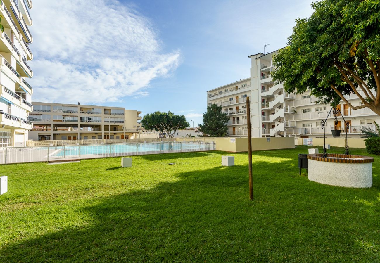 Appartamento a Torremolinos - MalagaSuite Carihuela Seaview