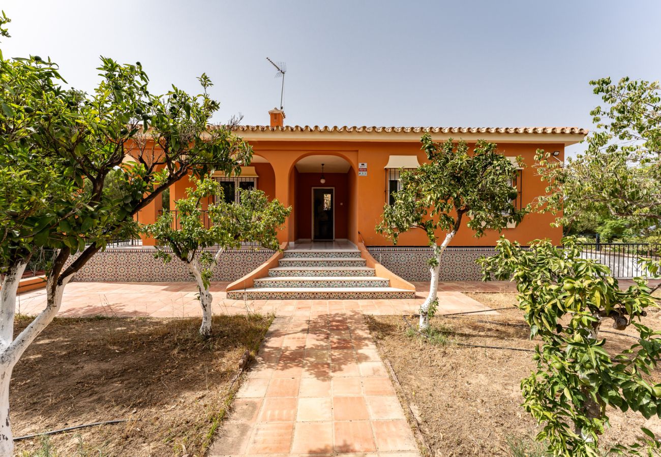 乡间别墅 在 Alhaurin de la Torre - MalagaSuite Cortijo Pinos de Alhaurín